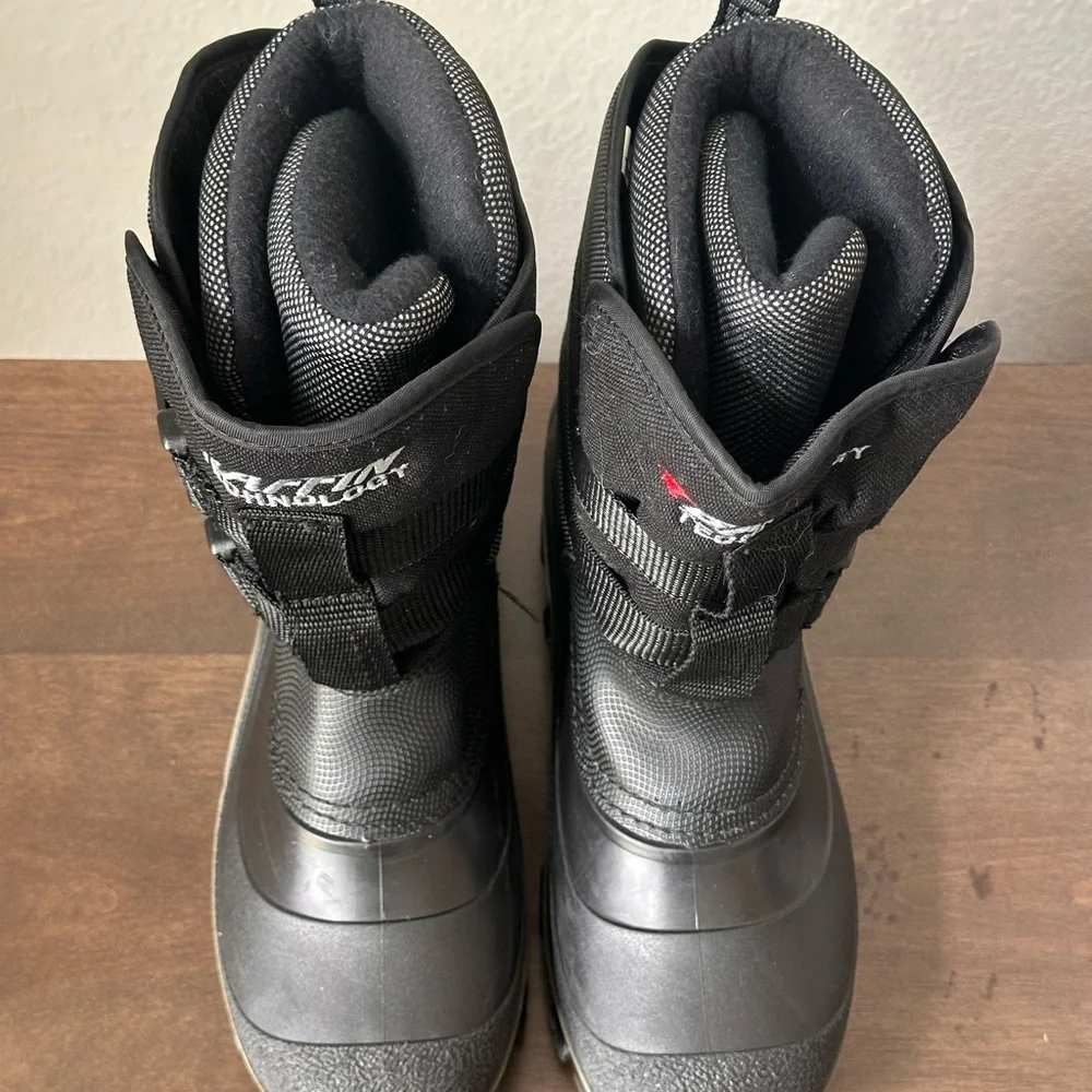 Baffin Technology Kids Size 4R Cold Weather Boots Black/gray Buckle Ski Snow‎